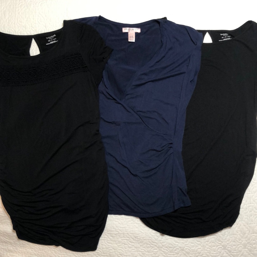 3 XS maternity shirts GUC